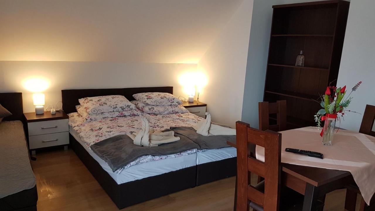 E&S_ Apartament Milicz Εξωτερικό φωτογραφία