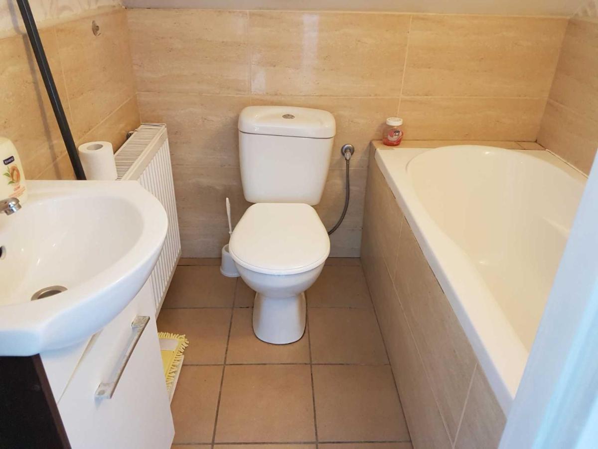 E&S_ Apartament Milicz Εξωτερικό φωτογραφία